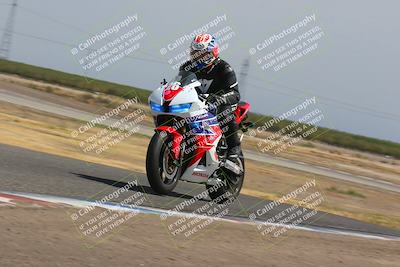 media/Sep-10-2023-Pacific Track Time (Sun) [[44210541ad]]/Group B/1220pm (Wheelie Bump)/